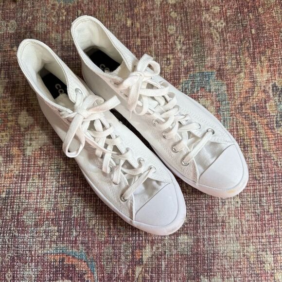 Converse White Chuck Taylor High-Top Lugged Sole Sneakers size 11 - Picture 2 of 9